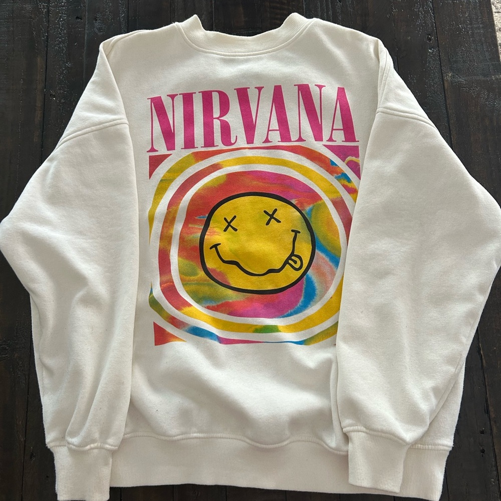 H&M White Pink Crewneck Sweater